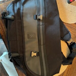 Chrome citizen messenger bag, new never used